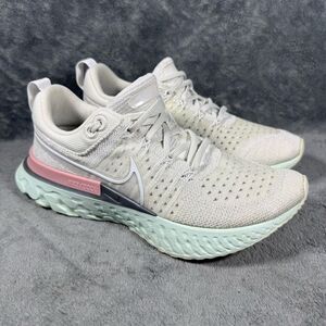 Women’s 8 Nike React Infinity Run Flyknit 2 Running Shoe Platinum Tint Lace Up
